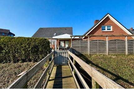 Drei Familien, eine Adresse! Zentrales 3-Familienhaus in Hooksiel - Wangerland