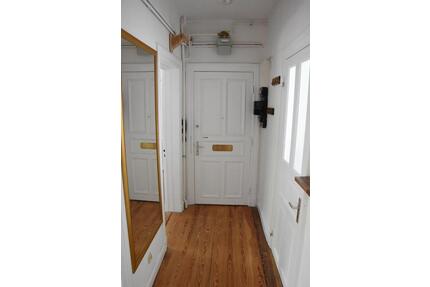 Untermiete Ottensen Altbau APRIL-Mai (evtl. Juni) 3 Zimmer+Balkon - Hamburg Bahrenfeld