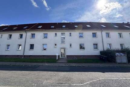Wohnung zum Kaufen in Zwenkau 115.000,00 € 60 m²