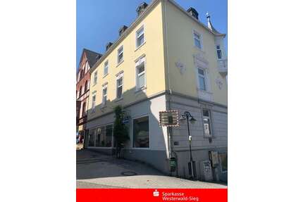 Haus zum Kaufen in Betzdorf 369.000,00 € 190.42 m²