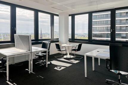 Privater Büroraum für 5 Person in Regus Mundsburg Tower - Hamburg Barmbek-Süd