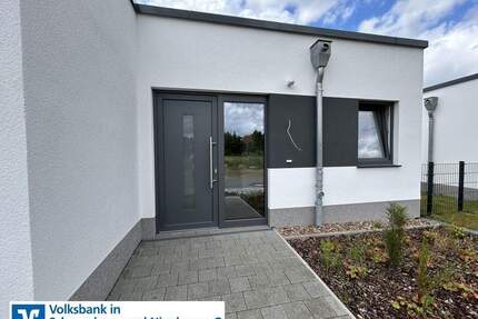 Bungalow in sehr guter, stadtnaher Lage, Neubau - Nienburg (Weser)