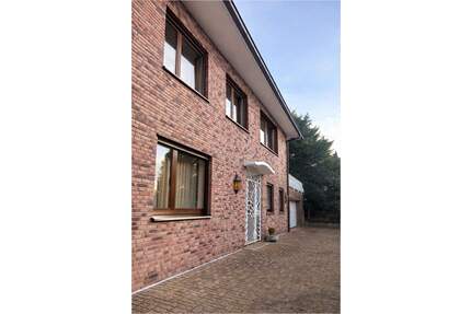 Geräumiges Einfamilienhaus mit großem Garten in AC Haaren - Aachen / Haaren