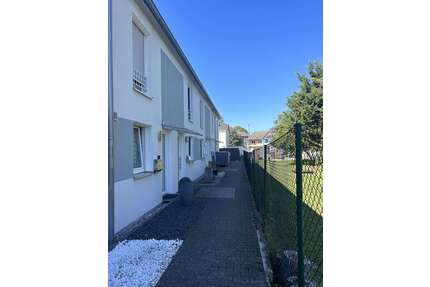 Haus zum Kaufen in Rüsselsheim 365.000,00 € 85 m²