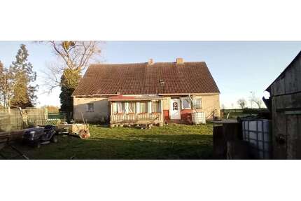 Haus zum Kaufen in Papendorf 55.000,00 € 105 m²