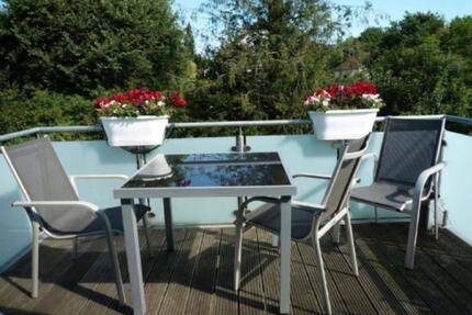 DG-Wohnung in Klinikumnähe - 1.100,00&nbsp;EUR Kaltmiete, ca.&nbsp; 110,00&nbsp;m&sup2; in Herford (PLZ: 32049) Falkendiek