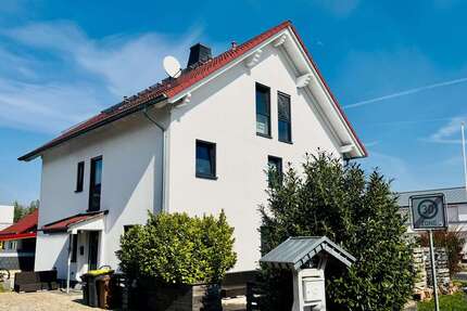 Haus zum Kaufen in Gründau 549.000,00 € 189.31 m²