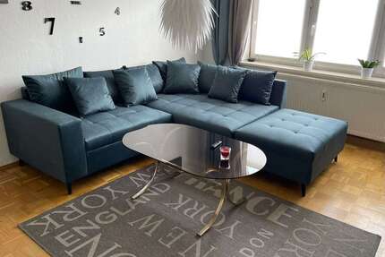 Wohnung zum Mieten in Hohndorf 465,00 € 93 m²