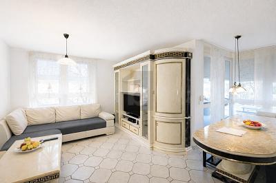 FAMILIENGLÜCK MIT GARTEN  IHR NEUES ZUHAUSE - Fürstenfeldbruck