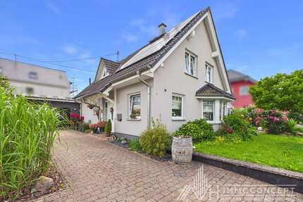 Haus zum Kaufen in Piesport 470.000,00 € 214.15 m²