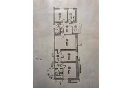 Schöne 4,5 Zimmer Eigentumswohnung in 2015 komplett saniert - Duisburg Huckingen