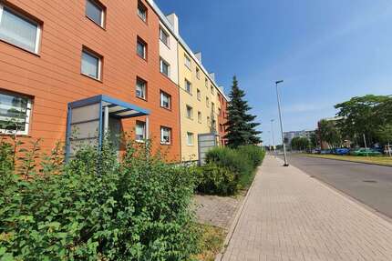 Wohnung zum Mieten in Magdeburg 330,02 € 56.9 m²