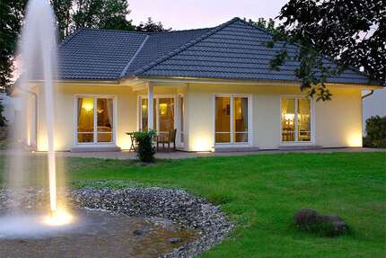Haus zum Kaufen in Jesewitz 355.000,00 € 139 m²