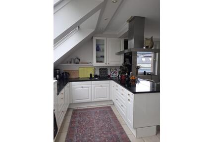 Exklusive Maisonette mit 4,5 Zi. – voll möbliert & ab 1 Monat - Essen Stadtbezirk II