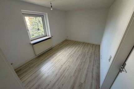 Wohnung zum Mieten in Glauchau 290,00 € 45.1 m²
