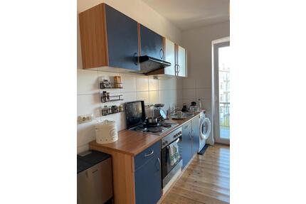 1-Raum-Wohnung im Altbau mit Balkon in der Werdervorstadt - Schwerin Altstadt