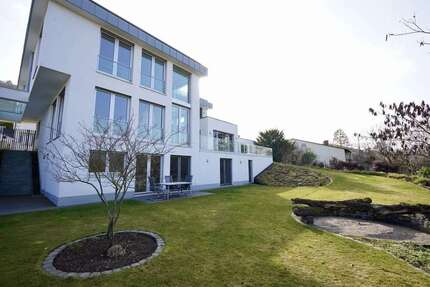 Haus zum Kaufen in Bingen am Rhein 2.190.000,00 € 307 m²