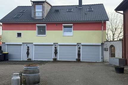 Haus zum Kaufen in Garbsen 350.000,00 € 130.2 m²