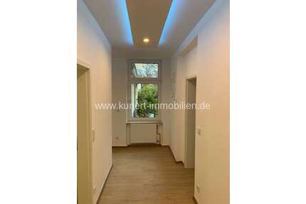 Wohnung zum Kaufen in Halle (Saale) Mitte 330.000,00 € 193 m² - Halle (Saale) / Mitte