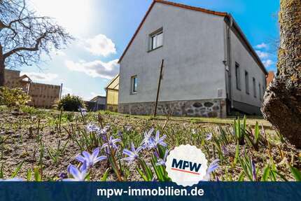 Haus zum Kaufen in Schönefeld 553.000,00 € 180 m²