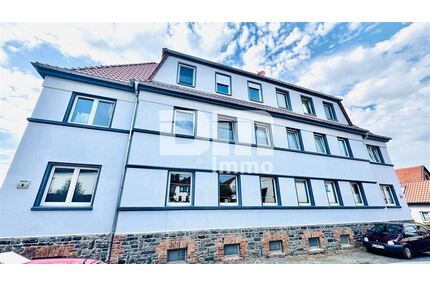 Umfangreich saniertes Gebäudeensemble mit 8 Wohneinheiten 4 Garagen - Frielendorf