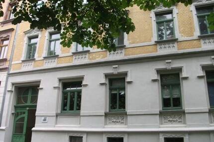 MIT DUSCHE- Süsse 2-Raum-Wohnung mit Laminat in guter Lage - Chemnitz Hilbersdorf