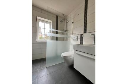 Großzügig geschnittene 3 Zimmerwohnung - Neuberg