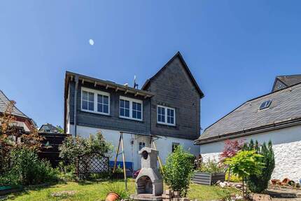 Charmantes Wohnhaus mit viel Potenzial in Meschede-Eversberg!