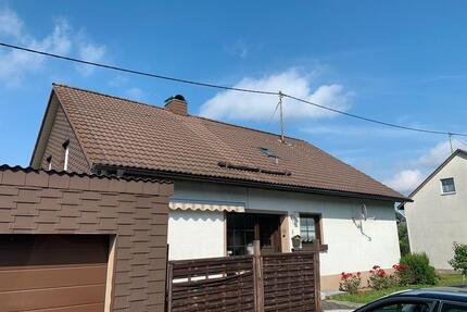 Ein-Zweifamilienhaus in Weitefeld