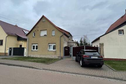 Provisionsfreier Erwerb eines Einfamilienhauses mit großem Grundstück - Sangerhausen Riestedt