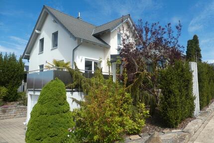 1Familienhaus freistehend - 699.000,00&nbsp;EUR Kaufpreis, ca.&nbsp; 153,00&nbsp;m&sup2; in Wiernsheim (PLZ: 75446)