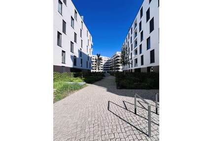 Wohnung zum Mieten in Berlin 2.300,00 € 113.3 m²