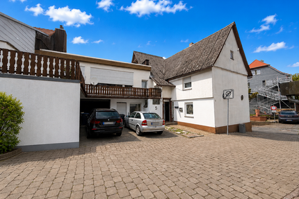 Haus zum Kaufen in Usingen 249.000,00 € 200 m²