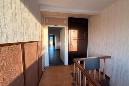 Zu vermieten Großzügige Wohnung in Schiffweiler- 171 m²