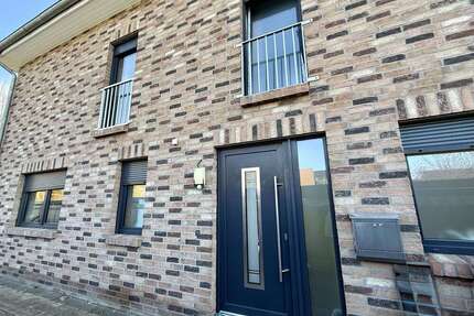 Haus zum Mieten in Neustadt am Rübenberge 1.500,00 € 150 m²