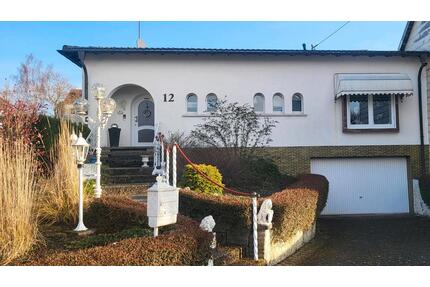 Einfamilienhaus - 435.000,00&nbsp;EUR Kaufpreis, ca.&nbsp; 150,00&nbsp;m&sup2; in Großrosseln (PLZ: 66352)