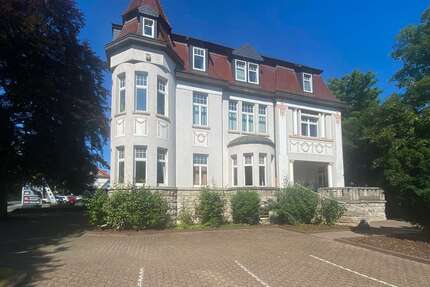 Haus zum Kaufen in Apolda 650.000,00 € 510 m²