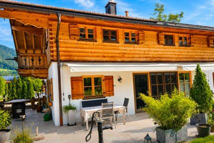 Exklusives Wohnhaus mit Einliegerwohnung in traumhafter Lage in Kreuth-Scharlin