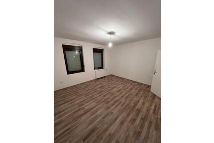 Singele Wohnung Top Lage Erdgeschoss Wohnung 2 Zimmer Küche - Werdohl