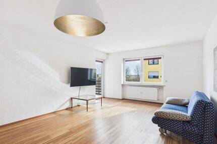 Bezugsfreie und großzügige 3-Zimmer-Wohnung mit Südbalkon - Passau Grubweg