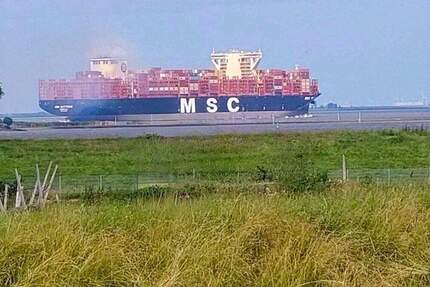 Traumgrundstück am Deich mit Elbblick (Neubauprojekt bis 625m² Wohnfläche) - Glückstadt