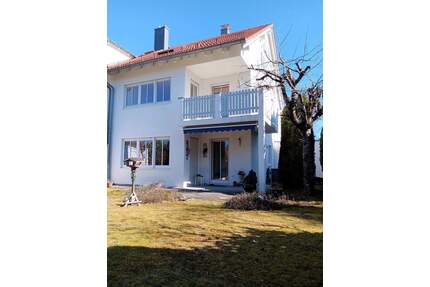 Doppelhaushälfte in guter Lage inPullach von Privat zu verkaufen