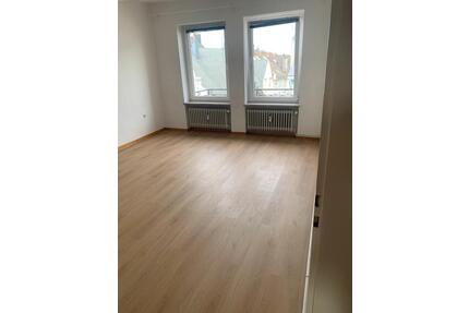2 Zimmer, Küche,Bad, Stadt Zentral ab sofort zu vermieten - Lüdenscheid
