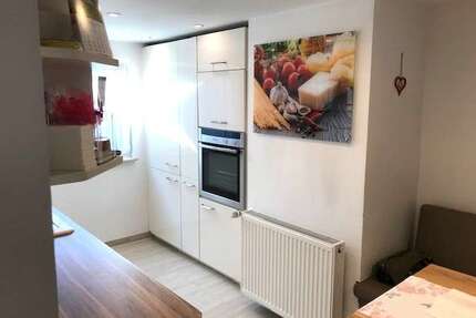 Haus zum Kaufen in Stuttgart 1.590.000,00 € 327 m²