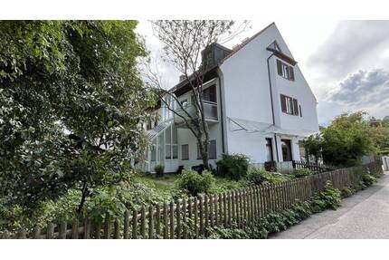 ***Charmant Wohnen.... in BEGEHRT ruhiger City-Lage*** - Starnberg