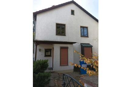 REIHENECKHAUS - 359.000,00&nbsp;EUR Kaufpreis, ca.&nbsp; 103,00&nbsp;m&sup2; in Waldkraiburg (PLZ: 84478)