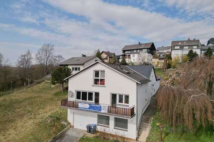 Haus zum Kaufen in Warstein 179.000,00 € 136 m²