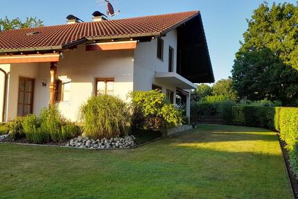 Einfamilienhaus mit schönem Garten - Schwindegg