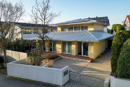 Haus zum Kaufen in Frankenthal 1.140.000,00 € 222 m²