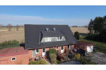 Gepflegtes Doppelhaus in ruhiger Feldrandlage in Heidenau